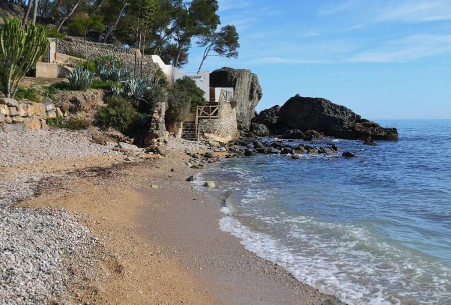 Apartamento Primera Linea Con Acceso Privado A La Playa 阿尔啼 外观 照片